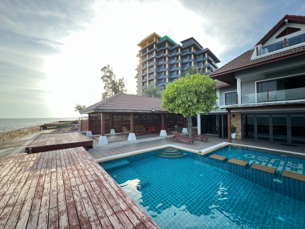 ที่พัก หาดเจ้าสําราญ ติดทะเล ราคาถูก