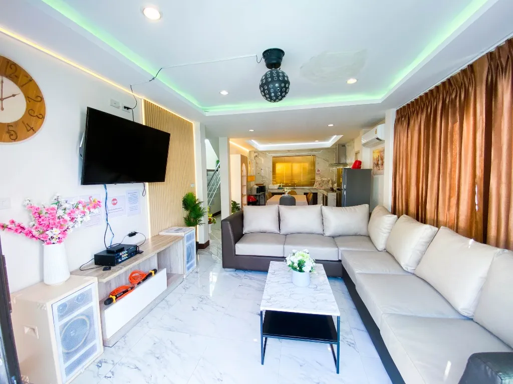 pool villa พัทยา ราคาถูก