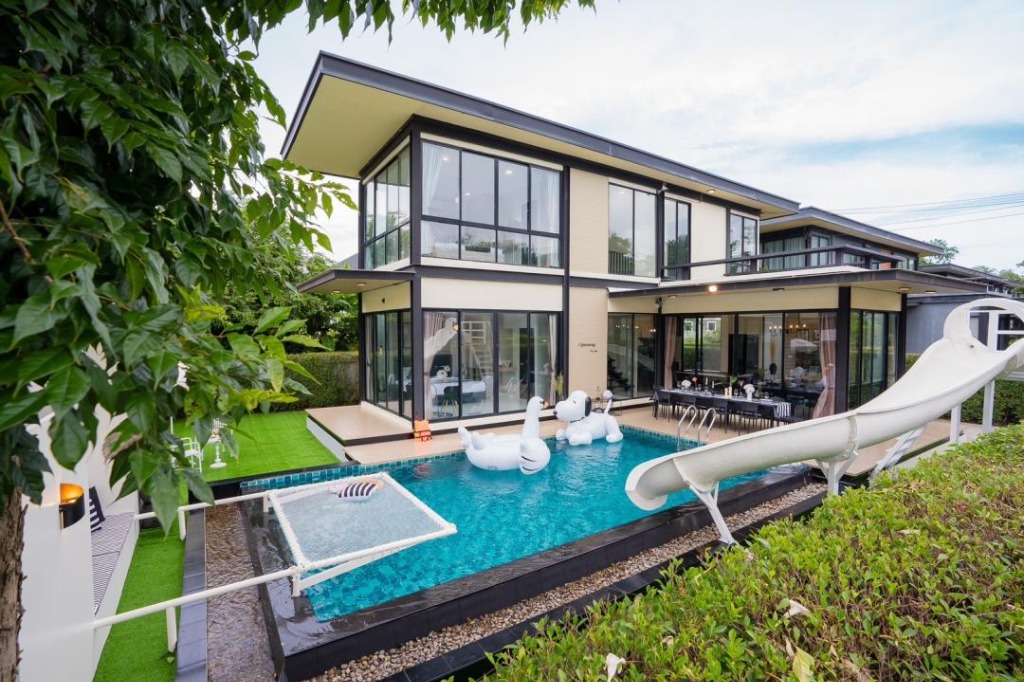 pool villa พัทยา ราคาถูก