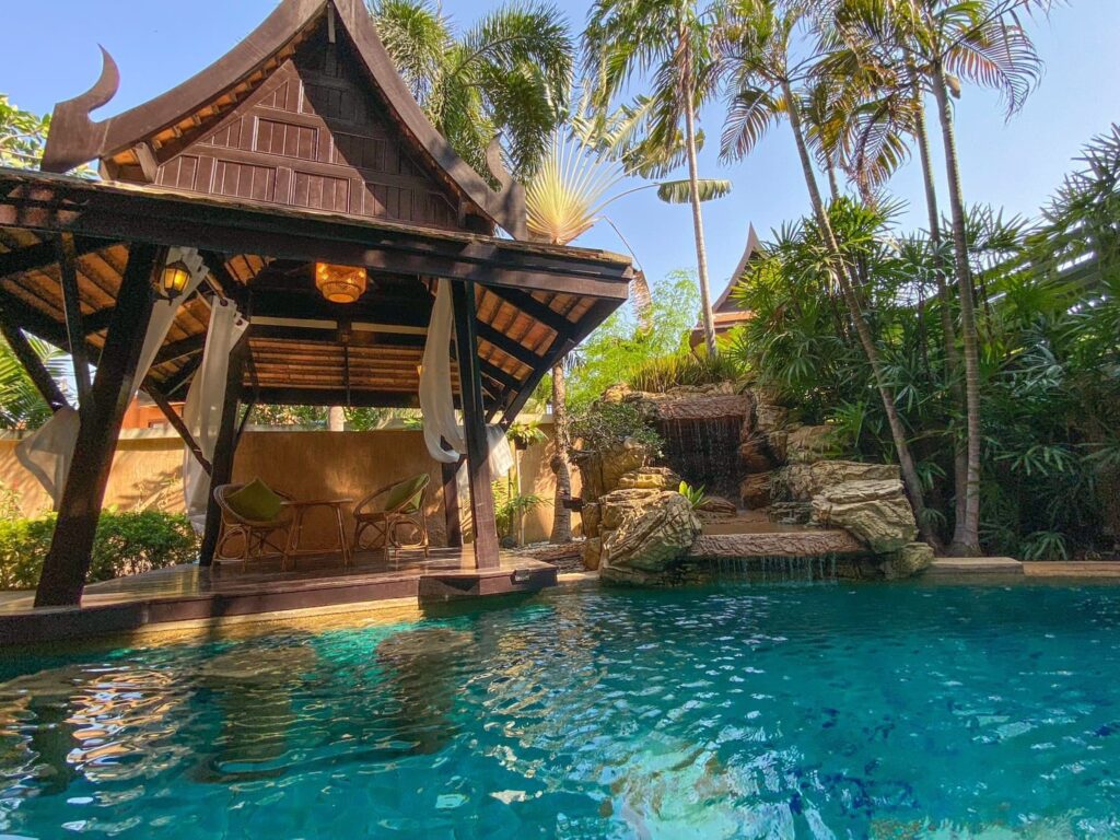 บ้านพักพูลวิลล่าพัทยา 4 ห้องนอน-1