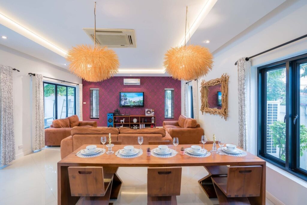 pool villa พัทยา ติดทะเล