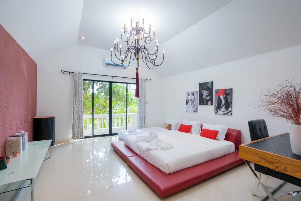pool villa พัทยา ติดทะเล